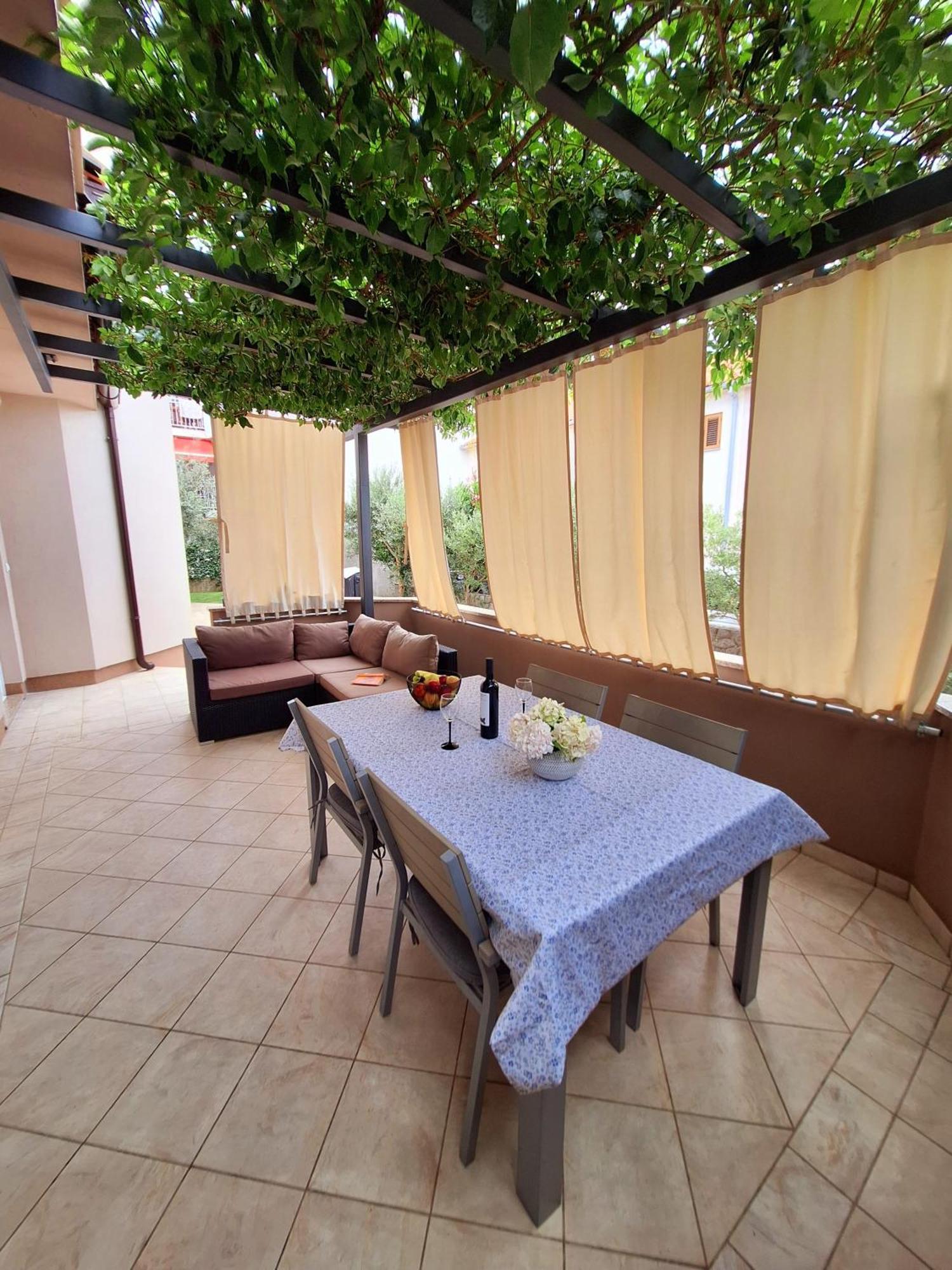 The Golden Island Apartments Krk Town Exterior foto