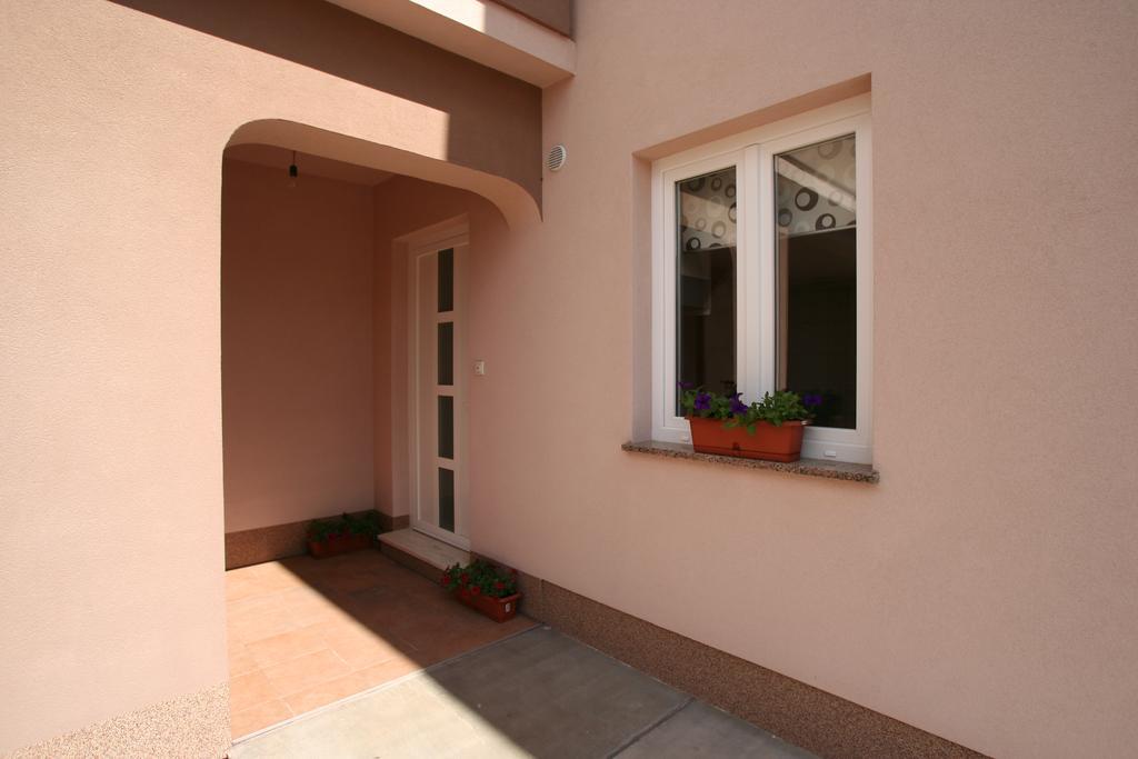 The Golden Island Apartments Krk Town Exterior foto