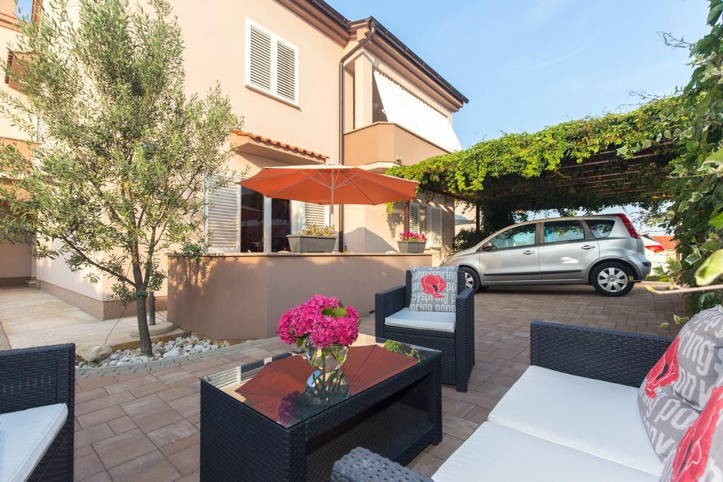 The Golden Island Apartments Krk Town Exterior foto