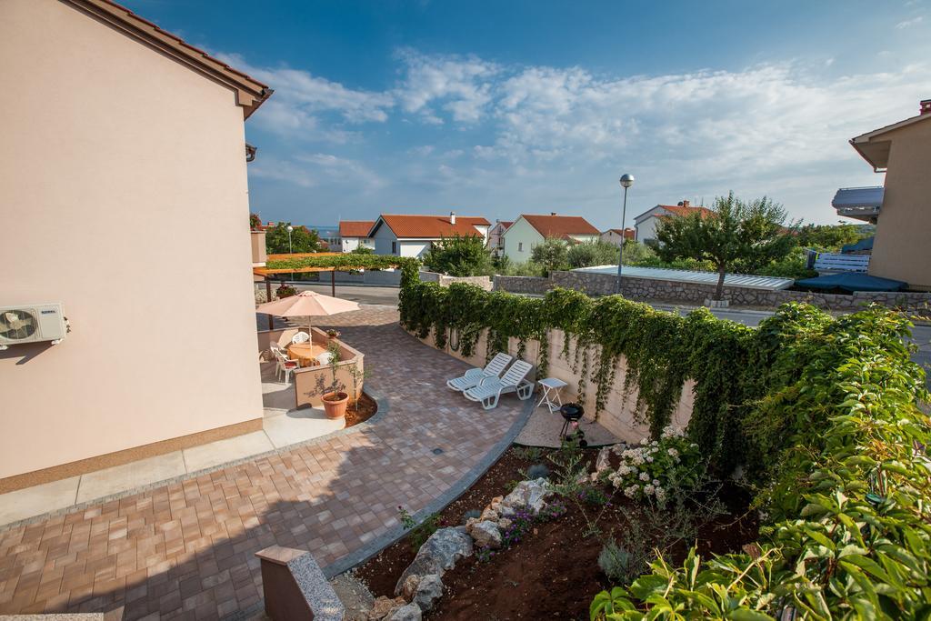 The Golden Island Apartments Krk Town Exterior foto